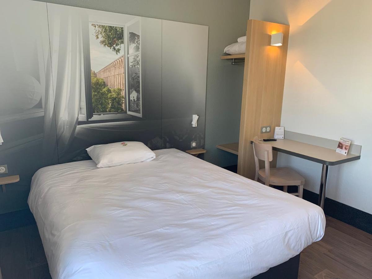 B&B Hotel Chaumont Chaumont  Bagian luar foto