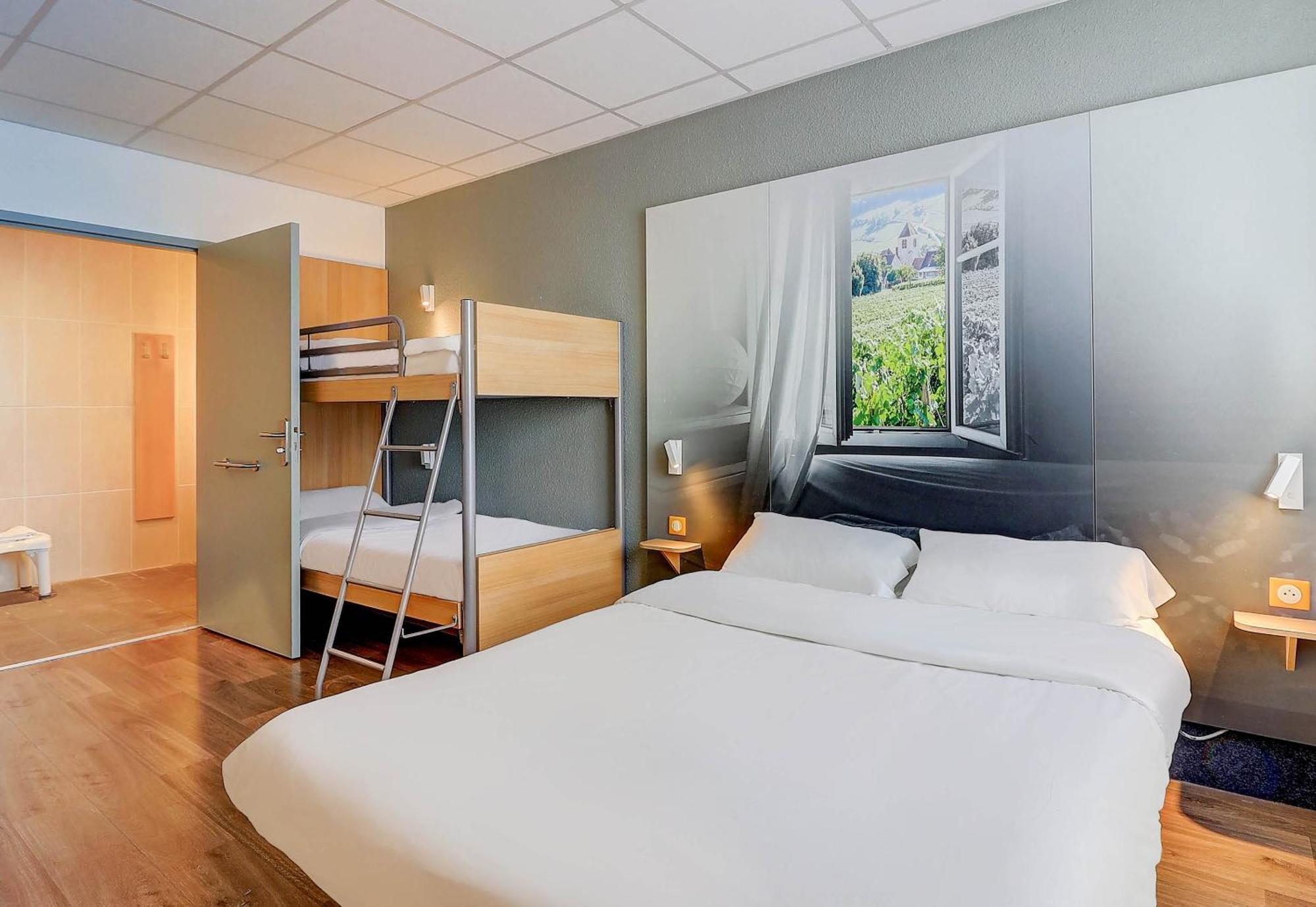 B&B Hotel Chaumont Chaumont  Bagian luar foto